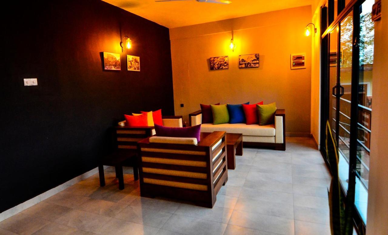 Pine Hill Residence Kandy Buitenkant foto